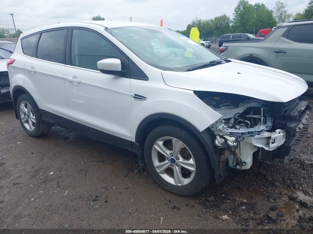 Продаж на аукціоні авто 2015 Ford Escape Se, vin: 1FMCU0G75FUA66996, номер лоту: 45004577