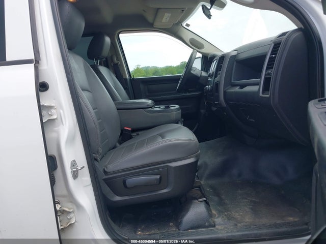 45004594 :رقم المزاد ، 1C6RR7FT1HS701368 vin ، 2017 Ram 1500 Tradesman  4x4 6'4 Box مزاد بيع