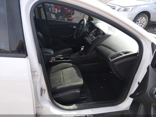 45004598 :رقم المزاد ، 1FADP3M25HL249307 vin ، 2017 Ford Focus Sel مزاد بيع
