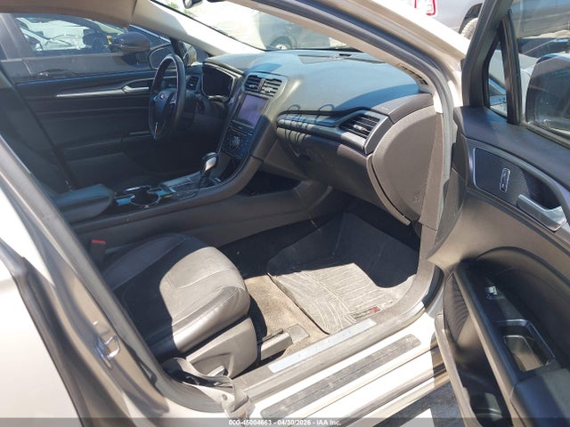 Ford Fusion Energi Titanium 2015 3FA6P0SU3FR245380 Image 5