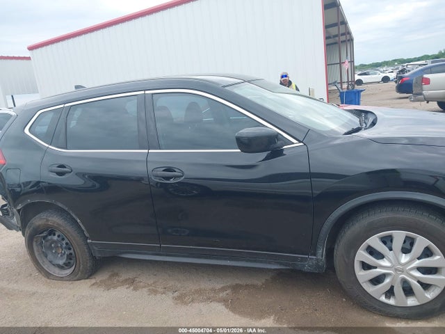 Auction sale of the 2017 Nissan Rogue S, vin: JN8AT2MT7HW387025, lot number: 45004704