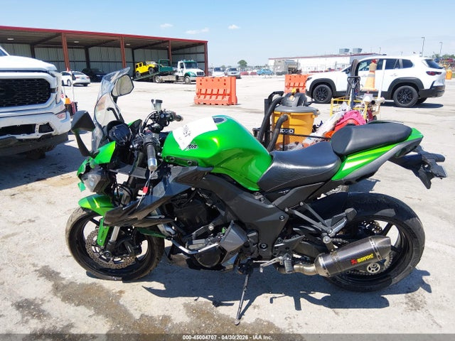 45004707 :رقم المزاد ، JKAZXCW13HA003379 vin ، 2017 Kawasaki Zx1000 W مزاد بيع