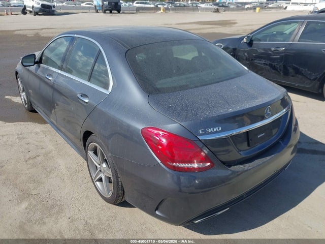 45004719 :رقم المزاد ، 55SWF4JB1FU044355 vin ، 2015 Mercedes-benz C 300 Luxury/sport مزاد بيع