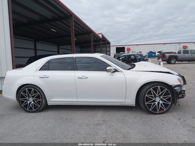 Aukcja sprzedaży 2011 Chrysler 300c, vin: 2C3CA6CT7BH529094, numer aukcji: 45004740
