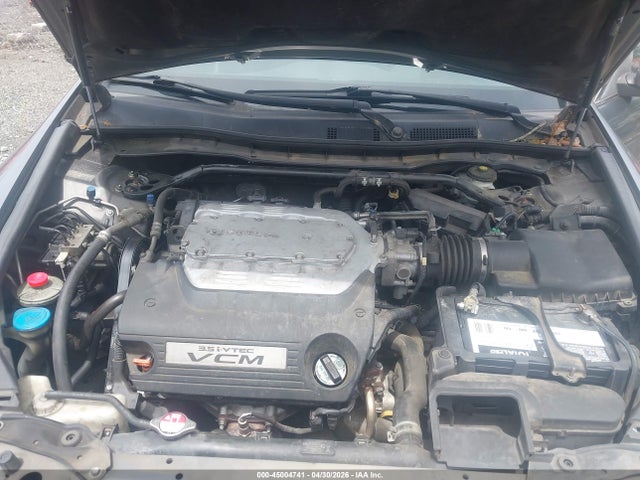 45004741 :رقم المزاد ، 1HGCP3F88AA021781 vin ، 2010 Honda Accord 3.5 Ex-l مزاد بيع