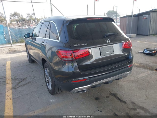 45004763 :رقم المزاد ، W1N0G8DB0NV361267 vin ، 2022 Mercedes-benz Glc 300 Suv مزاد بيع