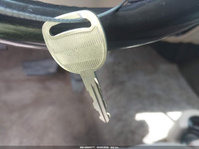 Продаж на аукціоні авто 2005 Chevrolet Tahoe Ls, vin: 1GNEC13V45J230353, номер лоту: 45004777