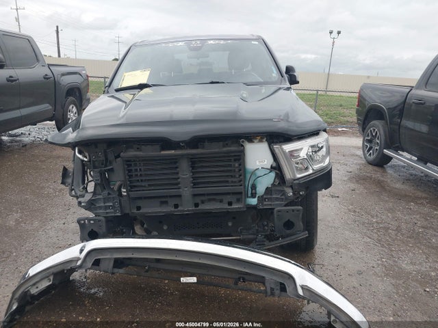 Продажа на аукционе авто 2023 Ram 1500 Big Horn  4x4 5'7 Box, vin: 1C6RRFFG4PN521327, номер лота: 45004799
