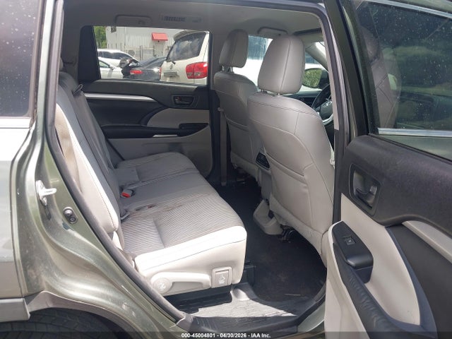 Продаж на аукціоні авто 2016 Toyota Highlander Le Plus V6/le V6, vin: 5TDZKRFH1GS157031, номер лоту: 45004801