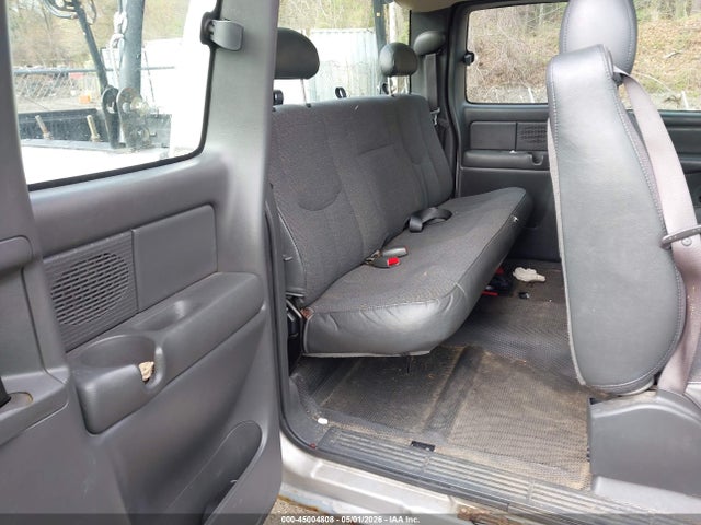 Aukcja sprzedaży 2004 Chevrolet Silverado 1500 Work Truck, vin: 2GCEK19VX41127739, numer aukcji: 45004808