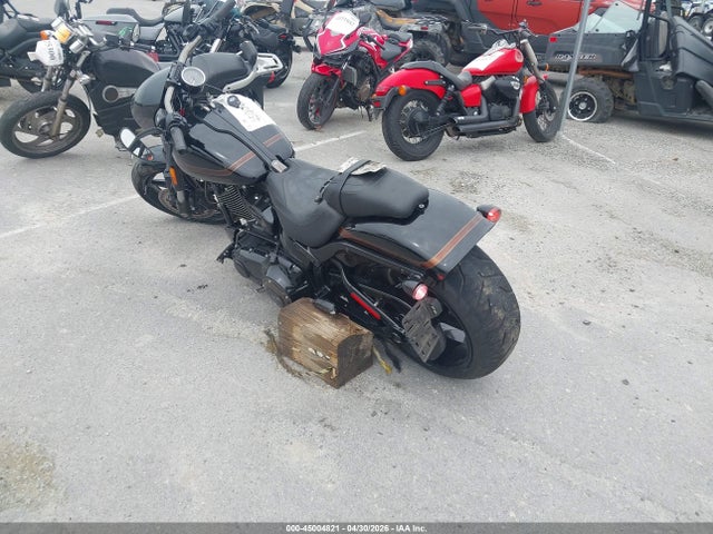 Harley-Davidson FXSE 2016 1HD1TG927GB961913 Image 3