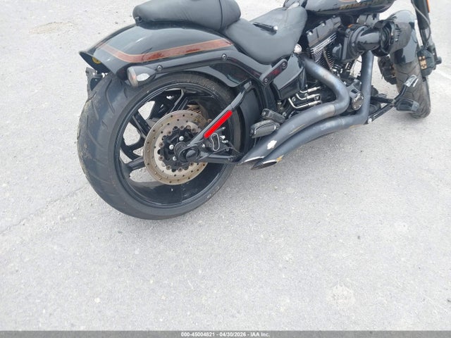 Harley-Davidson FXSE 2016 1HD1TG927GB961913 Image 4