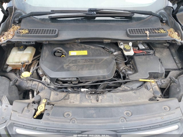 1FMCU0GX5FUA74564 Ford ESCAPE SE
