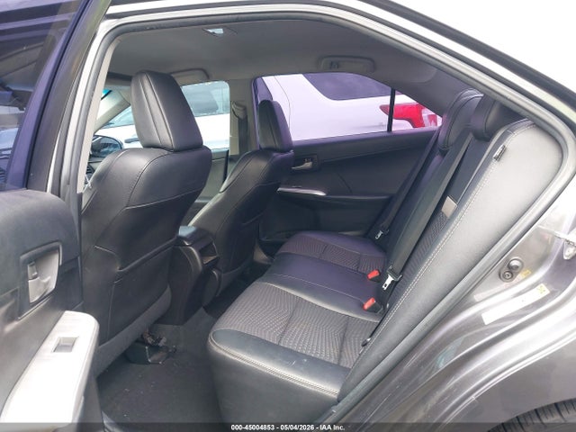 45004853 :رقم المزاد ، 4T1BF1FK3EU361742 vin ، 2014 Toyota Camry Se مزاد بيع