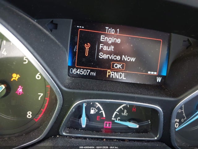 45004854 :رقم المزاد ، 1FADP3K24JL266057 vin ، 2018 Ford Focus Se مزاد بيع