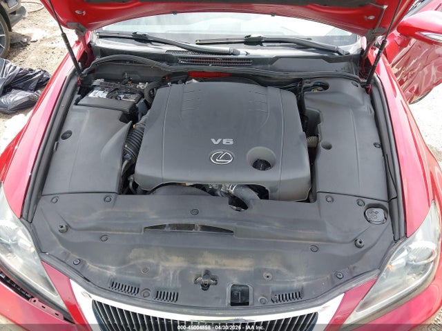 45004858 :رقم المزاد ، JTHFF2C24C2521876 vin ، 2012 Lexus Is 250c مزاد بيع