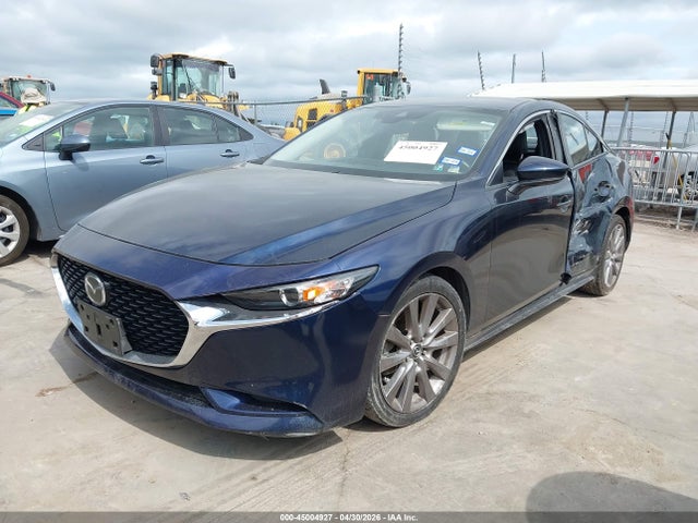Aukcja sprzedaży 2019 Mazda Mazda3 Preferred Package, vin: JM1BPBDMXK1116011, numer aukcji: 45004927