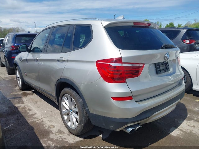 45004934 :رقم المزاد ، 5UXWX9C57F0D50382 vin ، 2015 Bmw X3 Xdrive28i مزاد بيع
