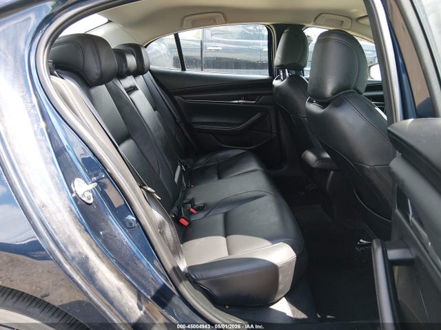 45004943 :رقم المزاد ، 3MZBPABL5MM251761 vin ، 2021 Mazda Mazda3 Select مزاد بيع