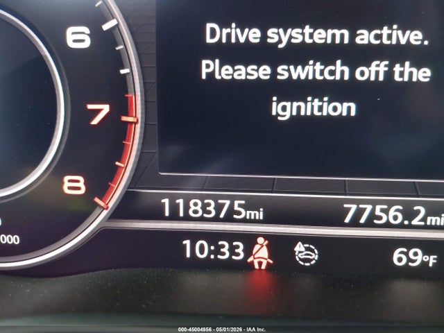 WA1CNAFY8J2188915 Audi Q5 2.0t Premium/2.0t Tech Premium