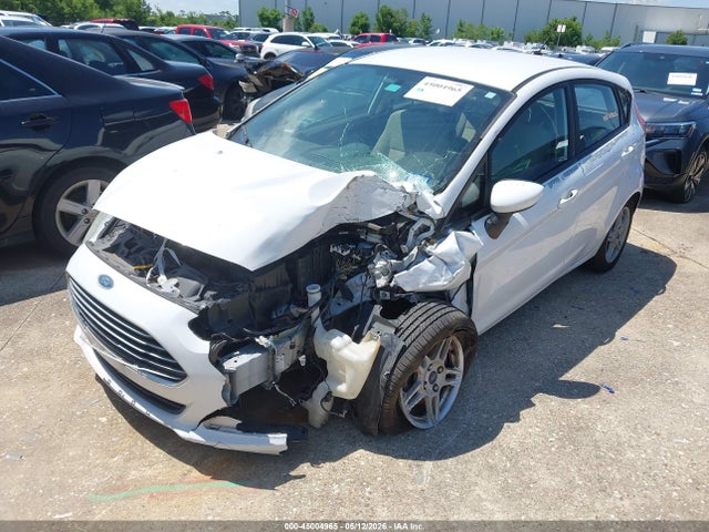 45004965 :رقم المزاد ، 3FADP4EJ6HM171582 vin ، 2017 Ford Fiesta Se مزاد بيع