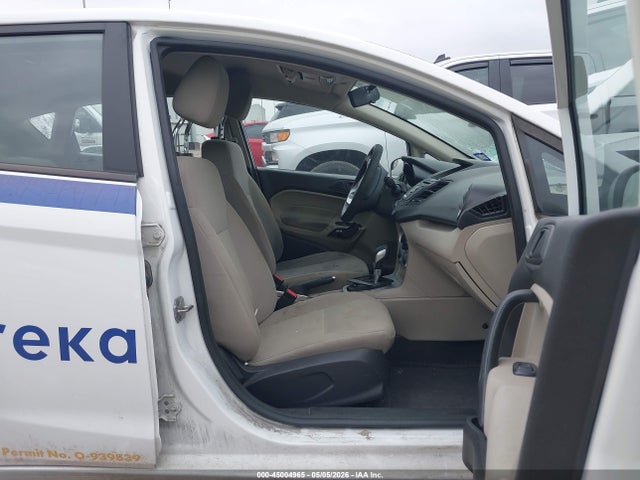 45004965 :رقم المزاد ، 3FADP4EJ6HM171582 vin ، 2017 Ford Fiesta Se مزاد بيع