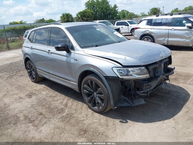 45004992 :رقم المزاد ، 3VV3B7AXXMM047035 vin ، 2021 Volkswagen Tiguan 2.0t Se/2.0t Se R-line Black/2.0t Sel مزاد بيع