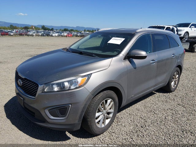 45004994 :رقم المزاد ، 5XYPGDA59HG312710 vin ، 2017 Kia Sorento 3.3l Lx مزاد بيع
