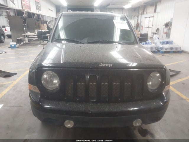 1C4NJPBA2FD273153 Jeep Patriot Sport