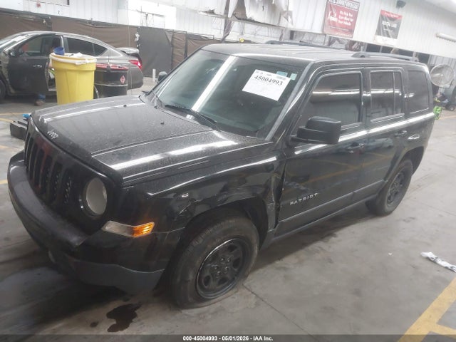 1C4NJPBA2FD273153 Jeep Patriot Sport