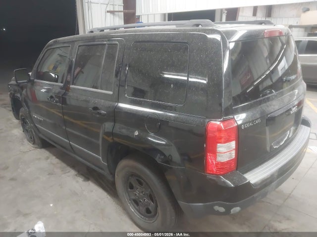 1C4NJPBA2FD273153 Jeep Patriot Sport