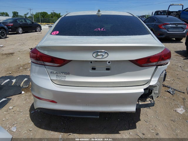KMHD84LF8HU210217 Hyundai ELANTRA SE