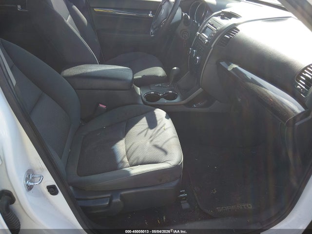 Продажа на аукционе авто 2012 Kia Sorento Lx, vin: 5XYKT3A67CG257143, номер лота: 45005013