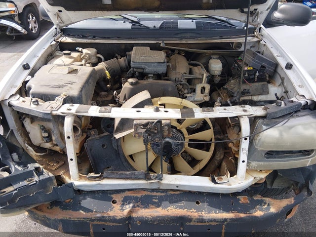 45005015 :رقم المزاد ، 1GNDS13S942407489 vin ، 2004 Chevrolet Trailblazer Ls مزاد بيع