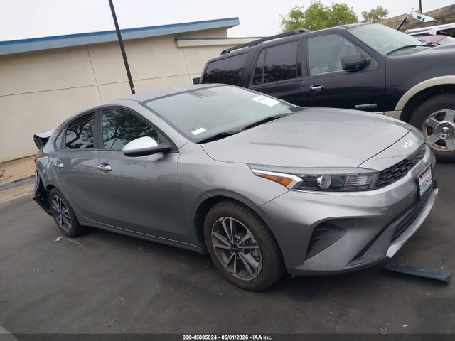 Aukcja sprzedaży 2022 Kia Forte Lxs, vin: 3KPF24AD6NE501504, numer aukcji: 45005024
