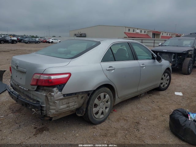 45005031 :رقم المزاد ، 4T1BE46K37U037357 vin ، 2007 Toyota Camry Le مزاد بيع