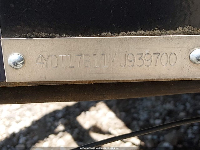 Coleman 17b 2021 4YDT17B11MJ939700 Image 9