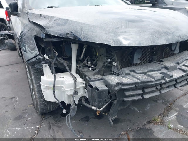4T1BF1FK3HU718776 Toyota CAMRY SE