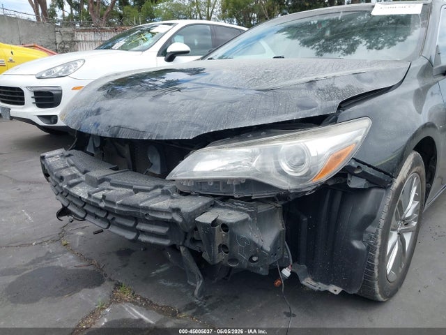 4T1BF1FK3HU718776 Toyota CAMRY SE