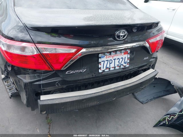 4T1BF1FK3HU718776 Toyota CAMRY SE