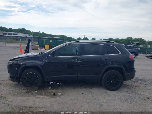 45005064 :رقم المزاد ، 1C4PJLCB4KD377680 vin ، 2019 Jeep Cherokee Latitude Fwd مزاد بيع