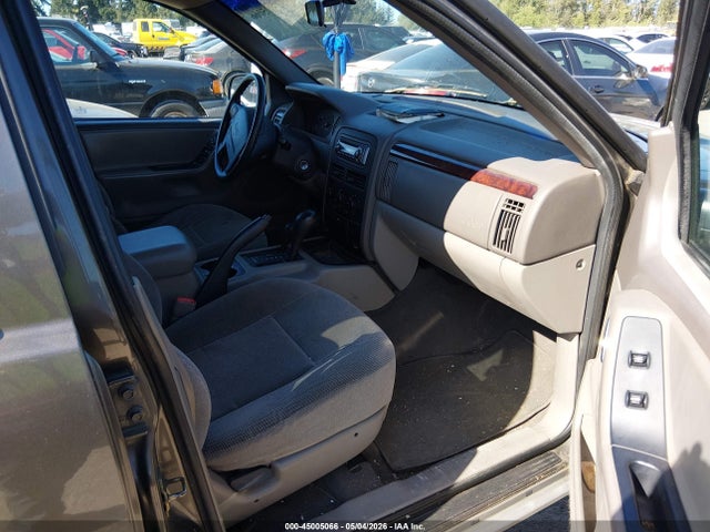 Продажа на аукционе авто 2000 Jeep Grand Cherokee Laredo, vin: 1J4GW48N9YC109792, номер лота: 45005066