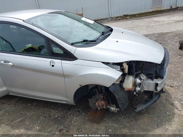 2016 Ford Fiesta Se მანქანა იყიდება აუქციონზე, vin: 3FADP4BJ0GM173105, აუქციონის ნომერი: 45005126
