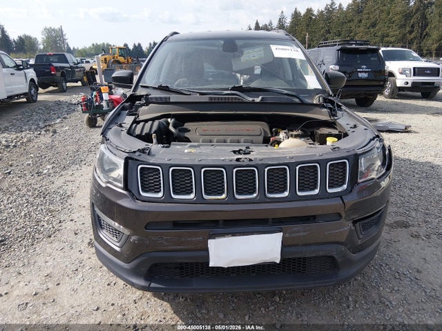45005138 :رقم المزاد ، 3C4NJDAB7HT641896 vin ، 2017 Jeep New Compass Sport 4x4 مزاد بيع
