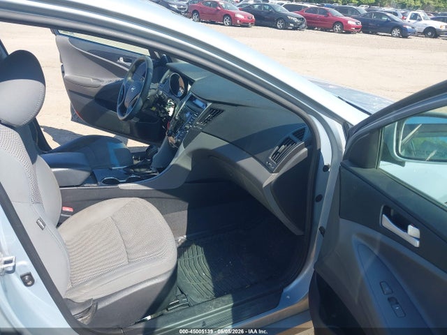 Продажа на аукционе авто 2012 Hyundai Sonata Gls, vin: 5NPEB4AC5CH323175, номер лота: 45005139