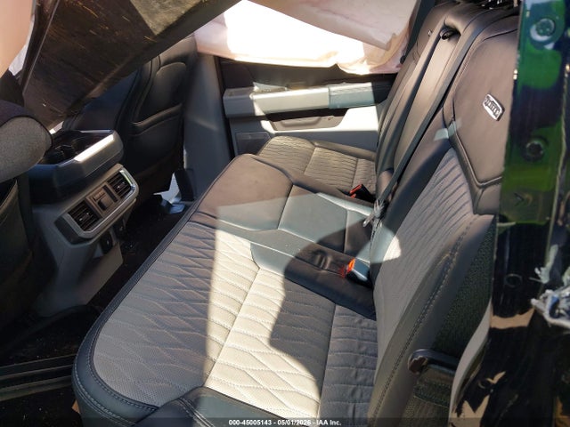 Продажа на аукционе авто 2023 Ford F-150 Limited, vin: 1FTFW1ED9PFA25464, номер лота: 45005143