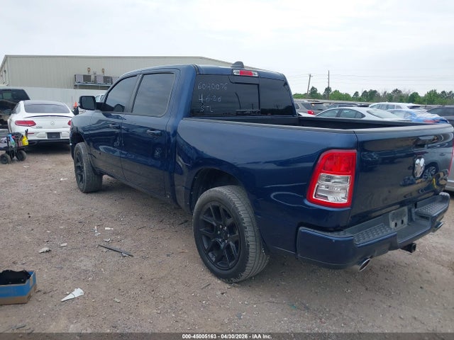 45005163 :رقم المزاد ، 1C6SRFFT0MN555081 vin ، 2021 Ram 1500 Lone Star  4x4 5'7 Box مزاد بيع