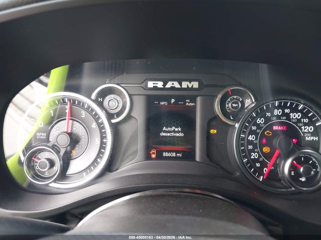 45005163 :رقم المزاد ، 1C6SRFFT0MN555081 vin ، 2021 Ram 1500 Lone Star  4x4 5'7 Box مزاد بيع