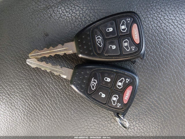 Продаж на аукціоні авто 2005 Chrysler Town & Country Touring, vin: 2C8GP54L15R119909, номер лоту: 45005182