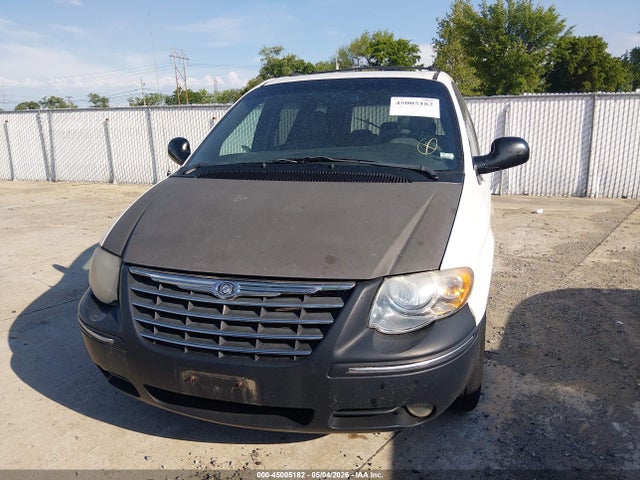 Продаж на аукціоні авто 2005 Chrysler Town & Country Touring, vin: 2C8GP54L15R119909, номер лоту: 45005182